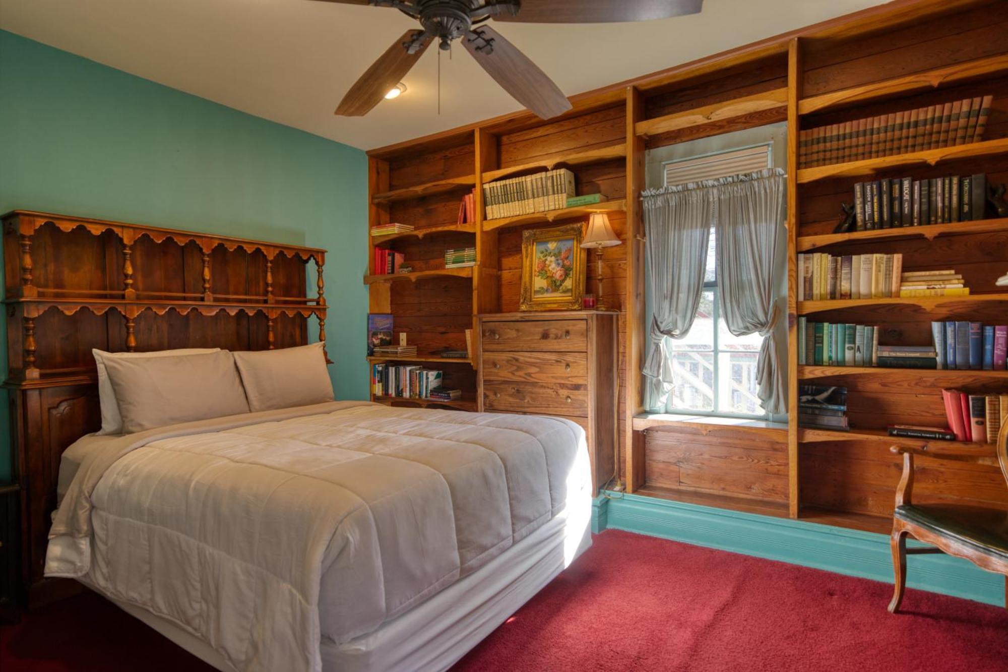 Downtown Chantilly Ste Piedmont Eureka Springs Extérieur photo