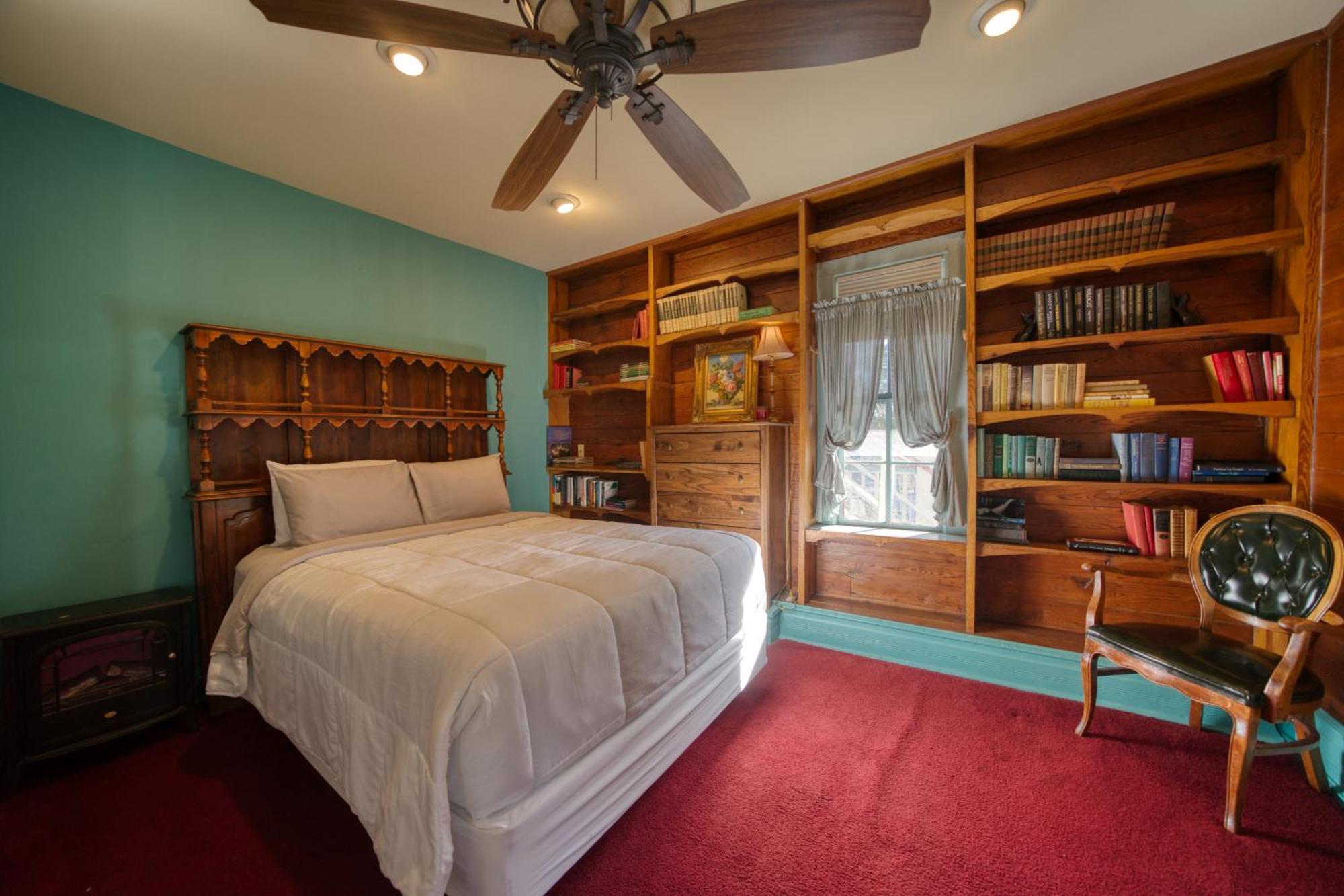 Downtown Chantilly Ste Piedmont Eureka Springs Extérieur photo